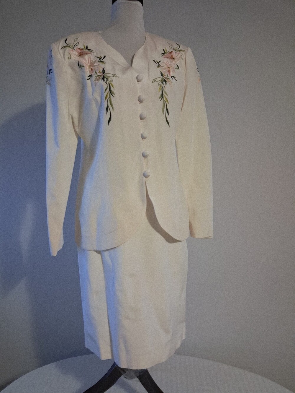 Vintage SAKS FIFTH AVENUE Silk Skirt Suit Size 14 - NWOT